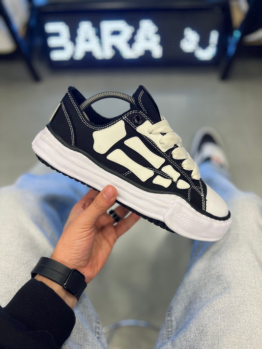 AMIRI | Two-Tone Sneakers – White & Black