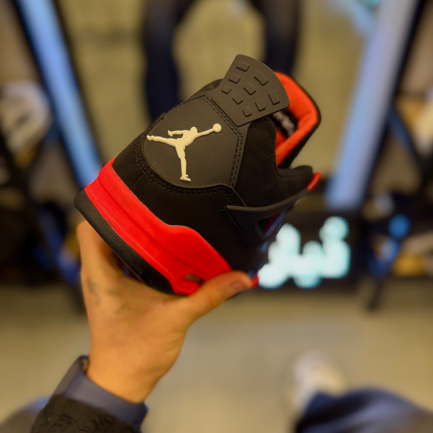 Nike Air Jordan 4
