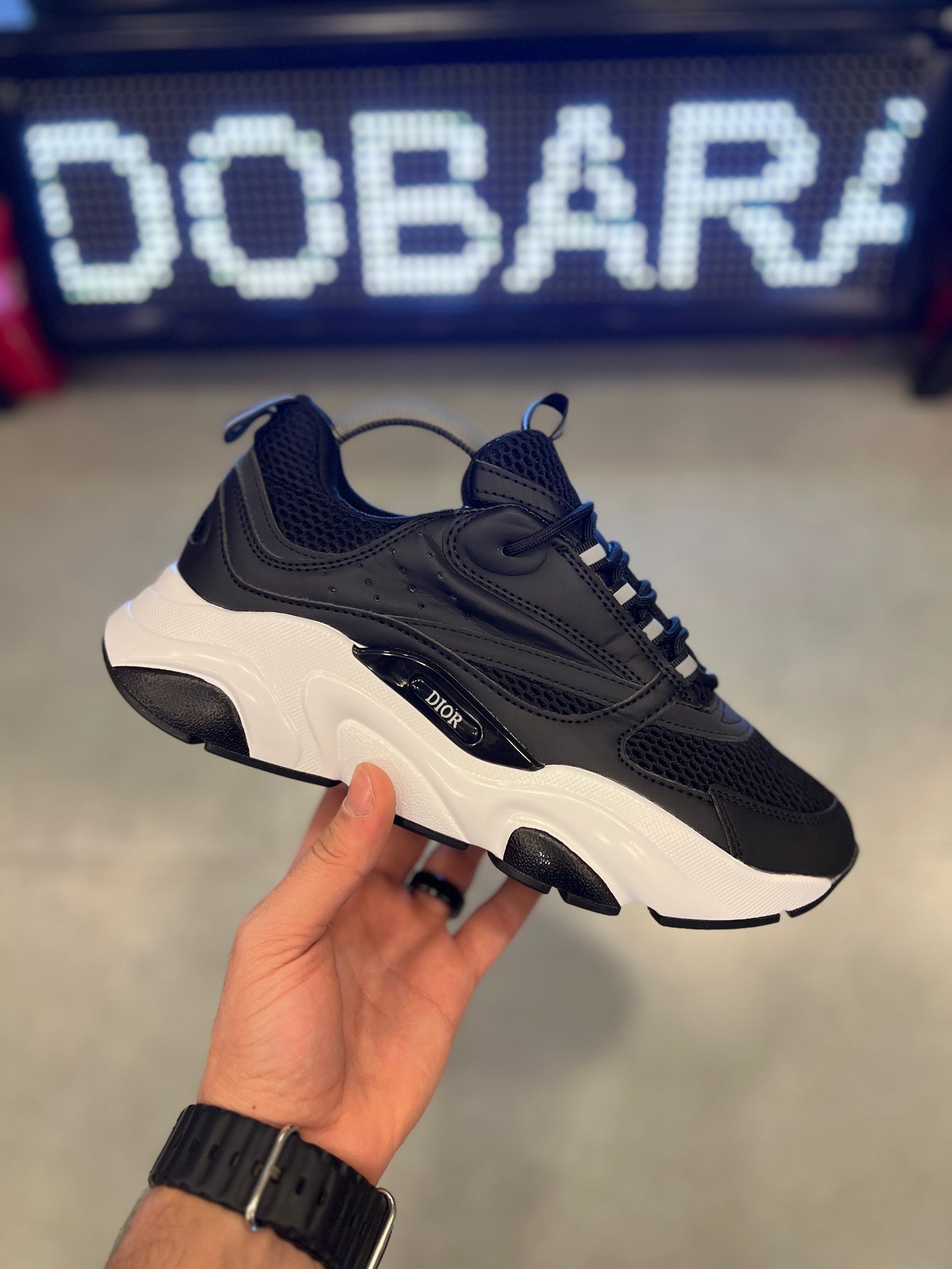 dior b22